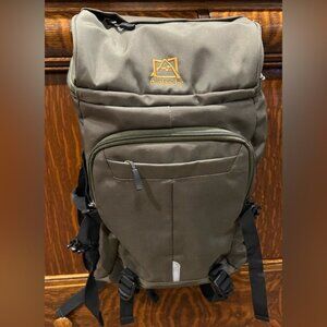 Avalanche Provo Backpack Olive Green Multiple Compartments Unisex Hiking Gear